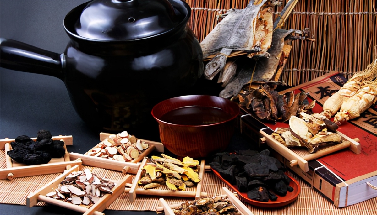 三步鉴别久坐腰部酸胀,久站久坐腰就酸胀不舒服