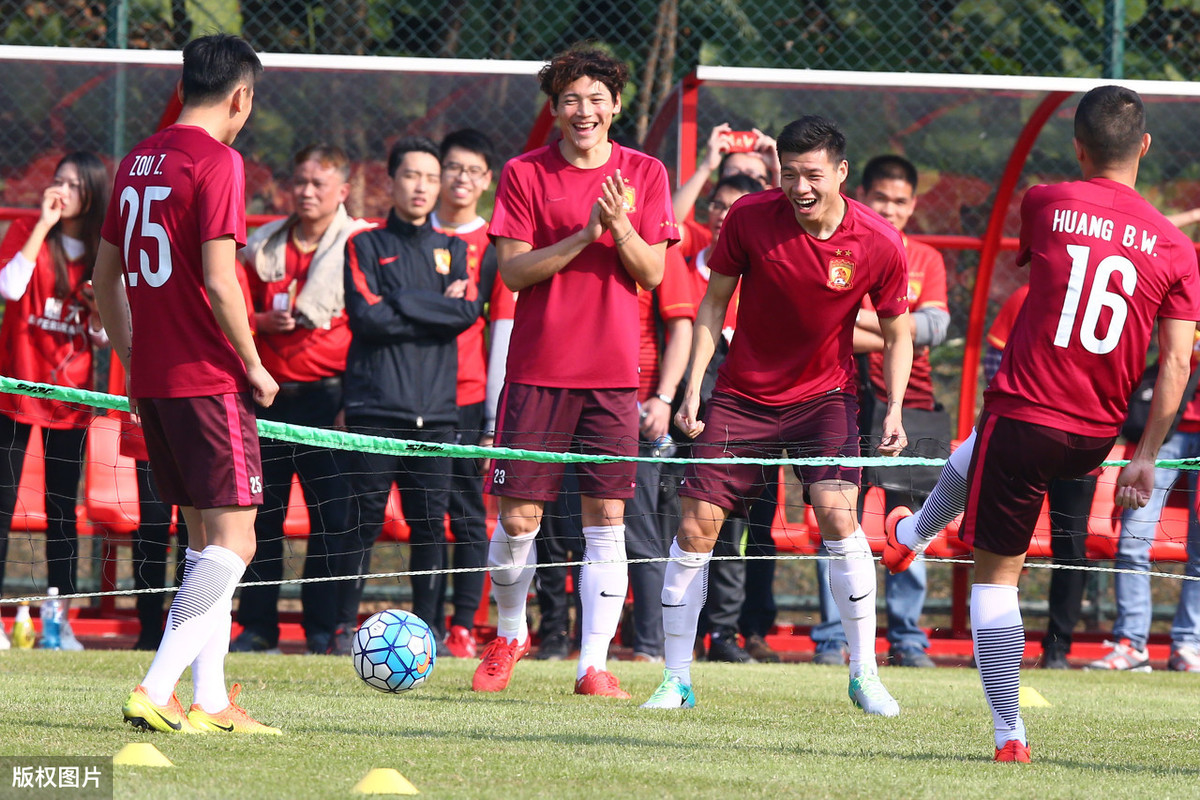 恒大足球给恒大带来的效益,恒大在足球方面一共投入了多少钱