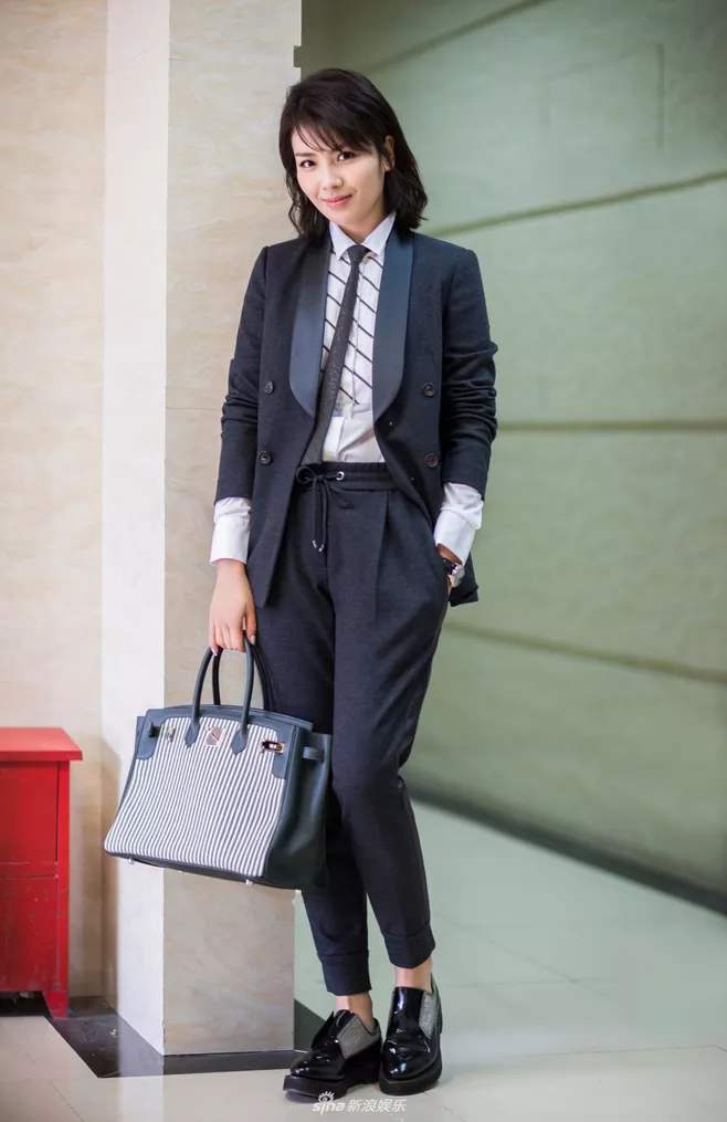 如何判断自己是直线型还是曲线型,怎么知道自己是曲线型还是直线型