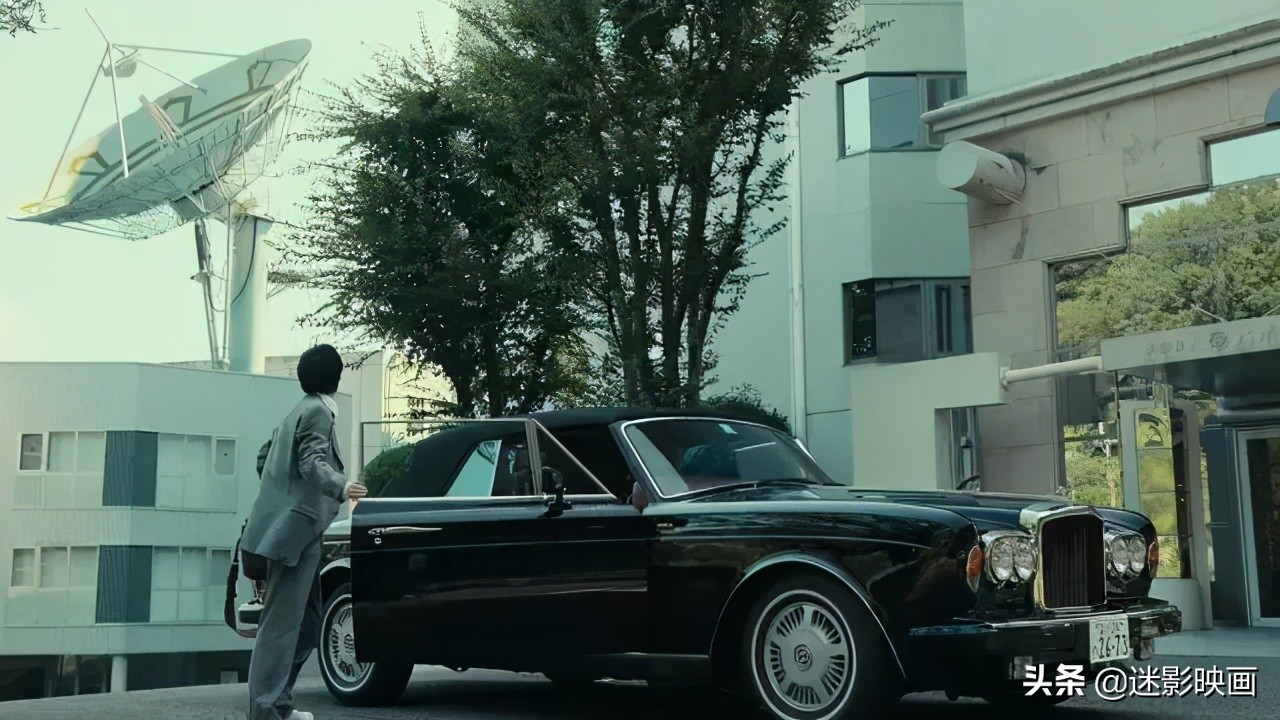 《全裸导演2》：网飞尺度最大的神剧回归，日本成人片帝王消亡史