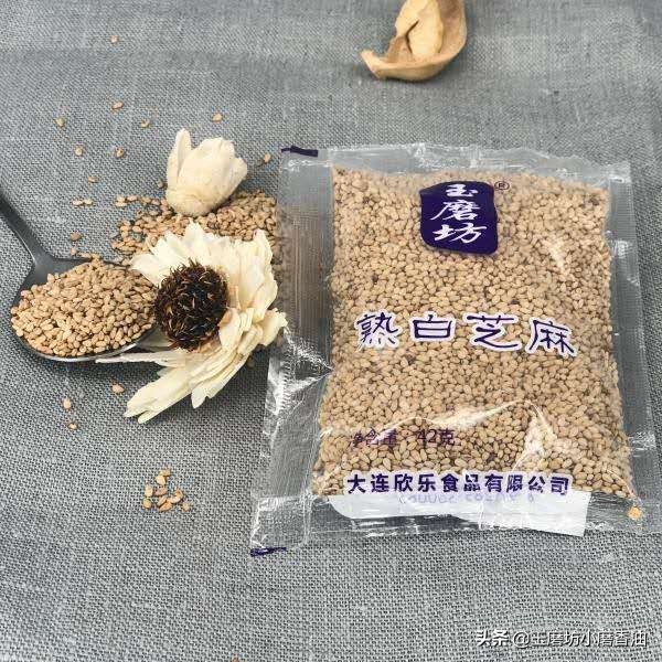 芝麻榨油后油渣可以做芝麻酱吗,水代法香油渣是芝麻酱吗