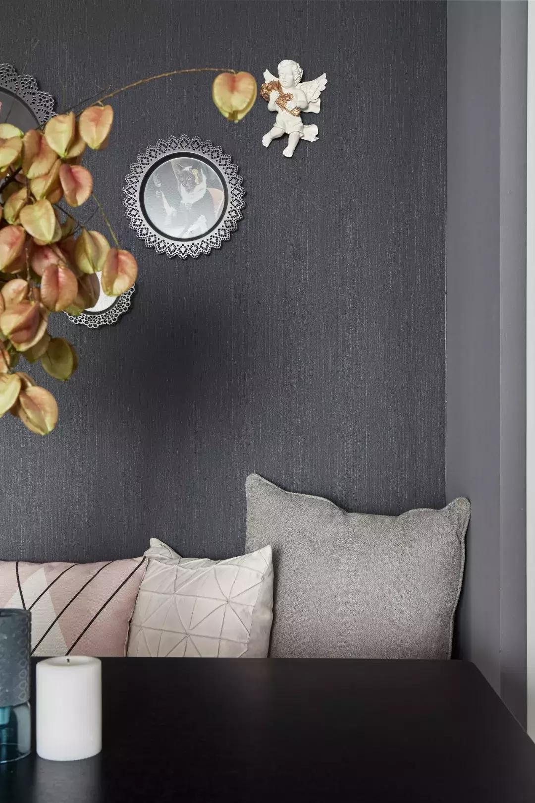 烟粉色的高级灰 (高级感十足的灰粉色)