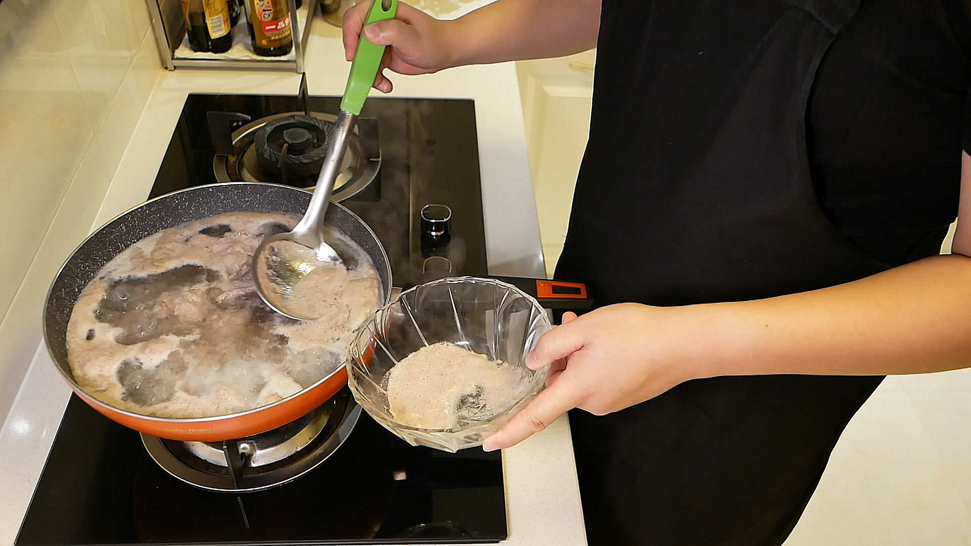 香辣排骨干锅正宗做法,排骨香辣锅的正宗做法