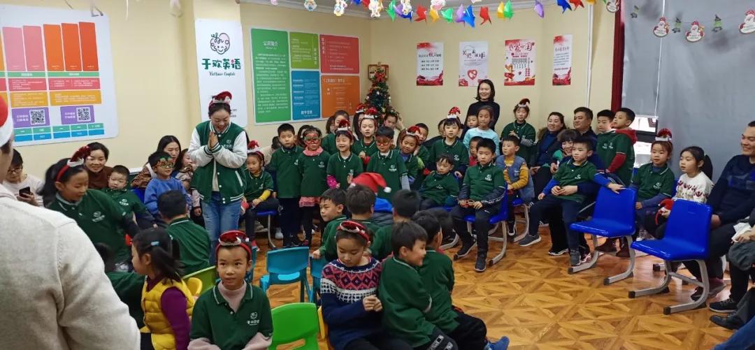 merrychristmas提前祝你圣诞快乐,merrychristmas温暖的圣诞