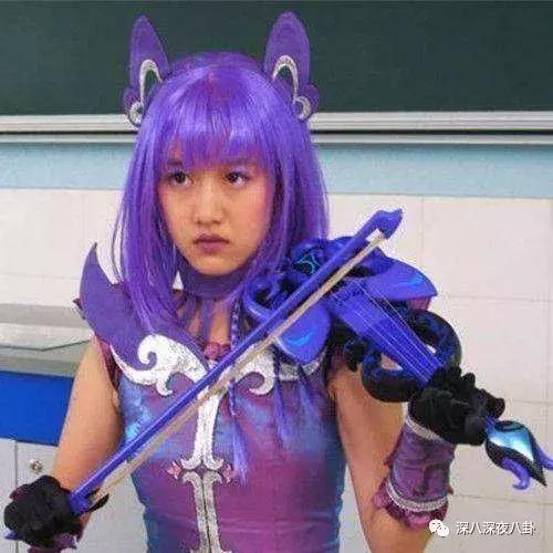 因为“雨女无瓜”这个梗，萧敬腾也被带上了热搜，