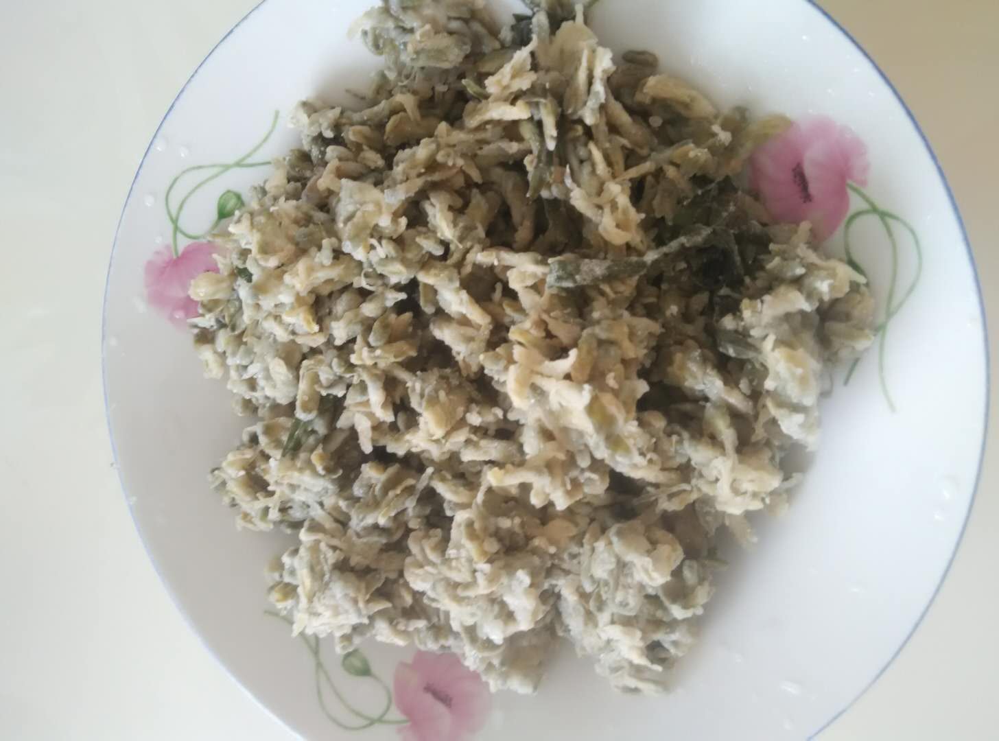 洋槐花炒着吃好吃还是蒸的好吃,民间传统蒸槐花