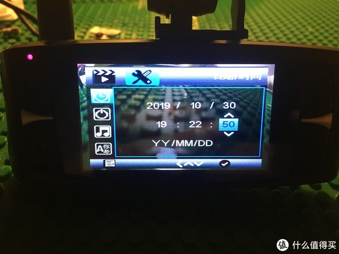 行车记录仪时间老是复位怎么回事,行车记录仪如何自己换电池