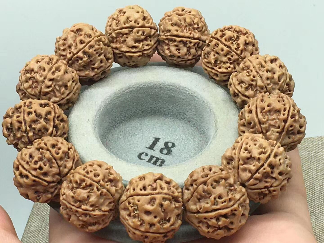 5瓣和6瓣金刚哪个值钱,金刚几瓣的最有价值