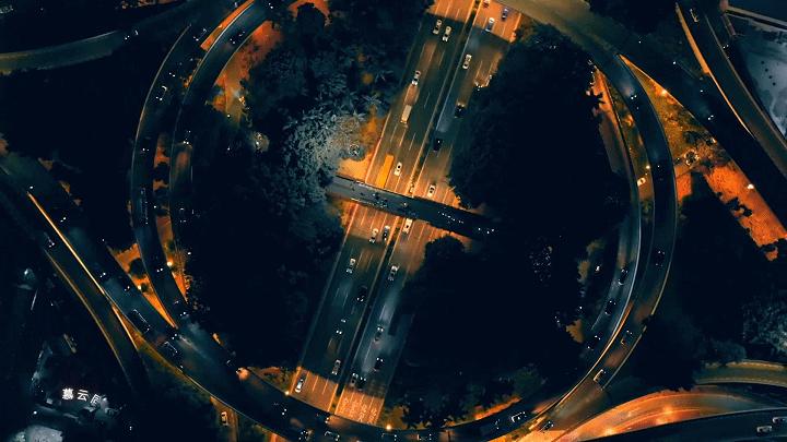 SoSorry┃2020深圳豪市全球领涨