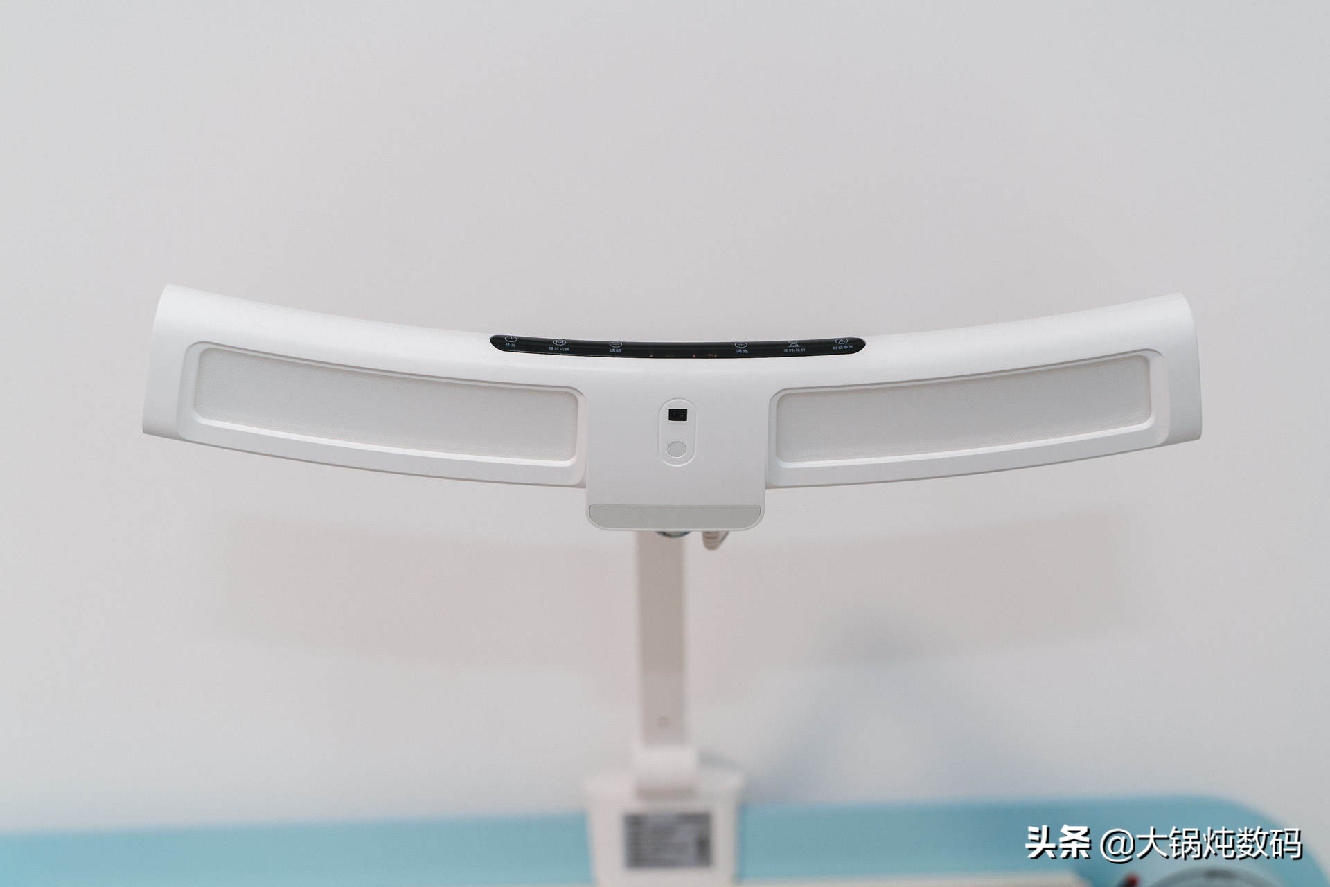 黑白调儿童学习桌星空款,儿童学习桌到底是不是智商税