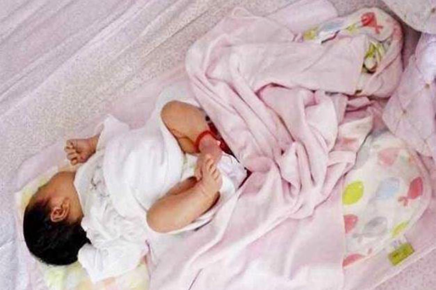 天凉宝宝如何睡觉,宝宝晚上凉着了怎么预防感冒