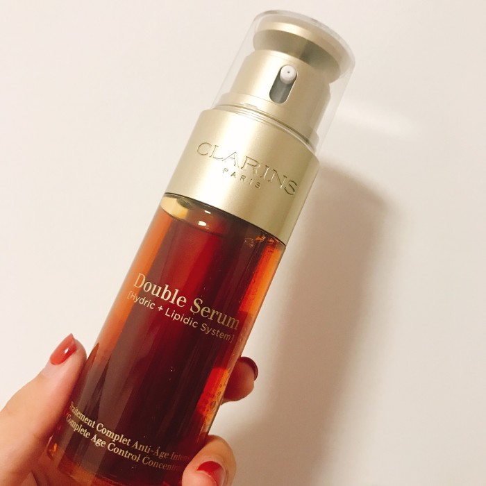 抗皱精华法令纹神器,抗衰老淡化法令纹精华推荐