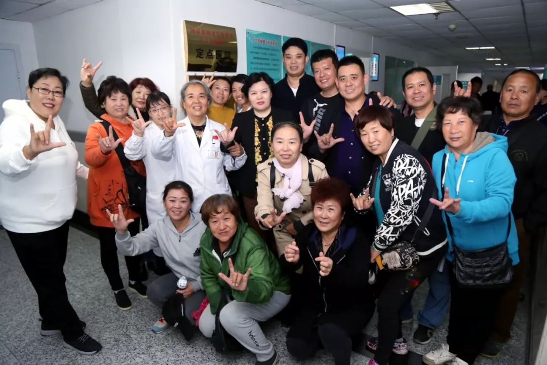 耳聋免费发助听器,免费听力助听器