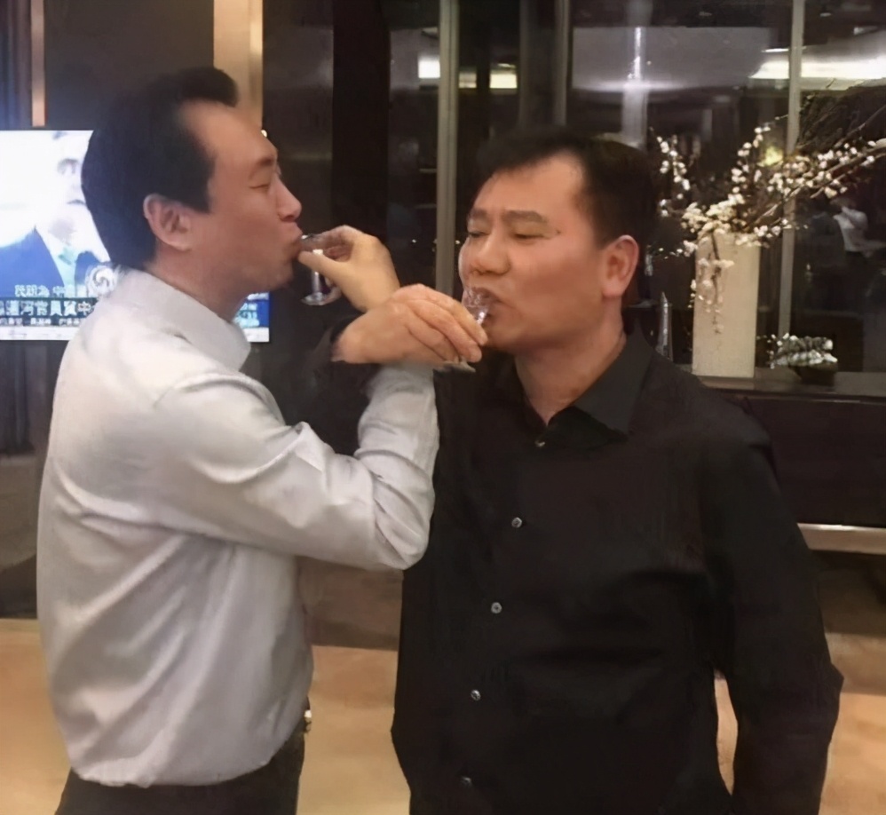 恒大许大老板发家史,恒大许老板视频全集