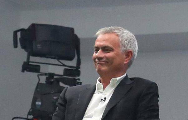 传控足球被穆里尼奥拉下神坛,穆里尼奥传话