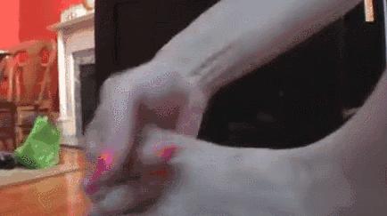 冬天脚后跟干裂用什么润脚霜,润足脚后跟干裂修复霜