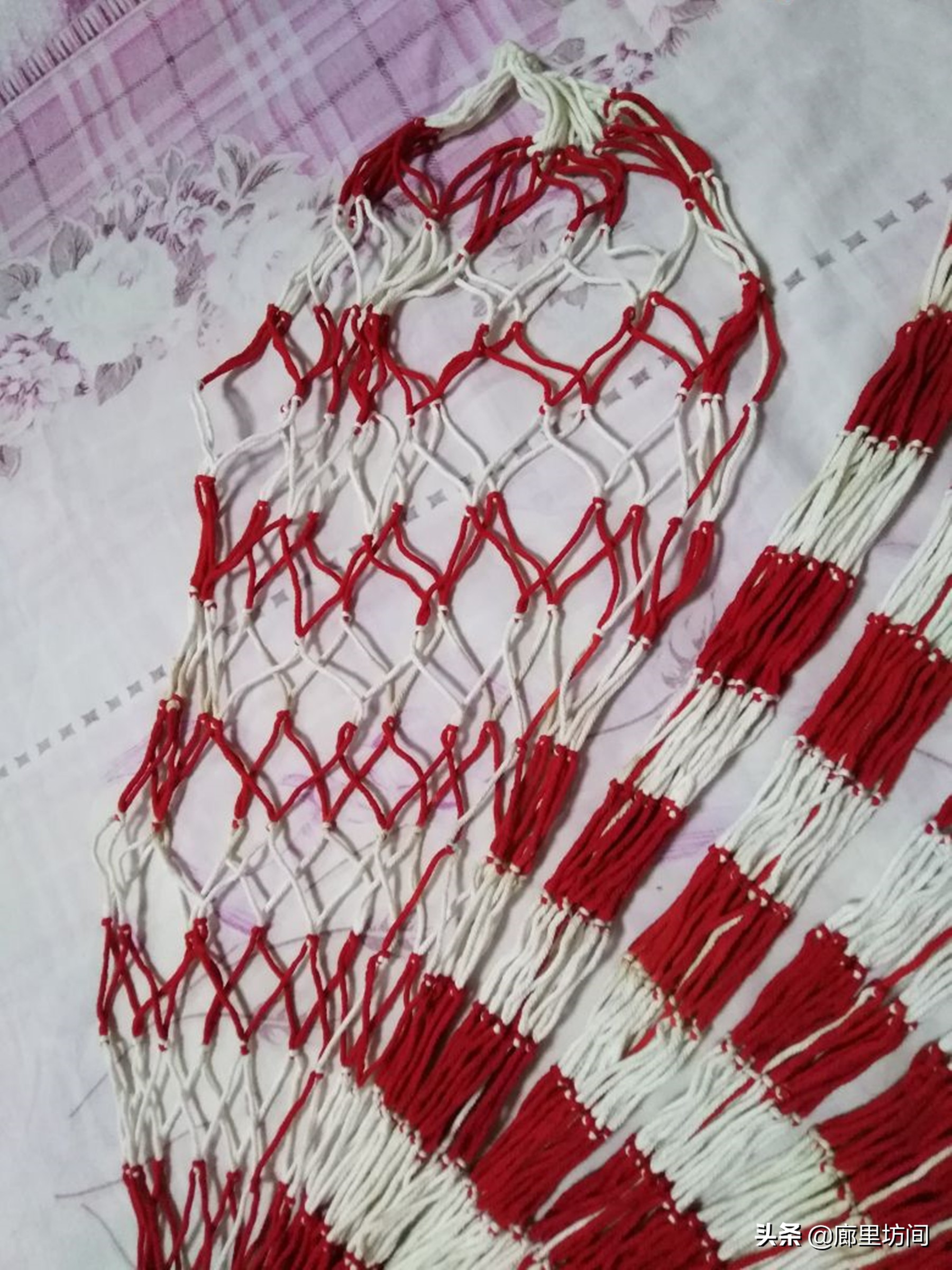 老物件：网兜上世纪七八十年代神奇的携物工具如今已经少见了