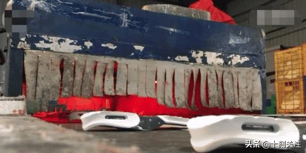 经过专家鉴定没有一件是真品,央视曝光过的东西