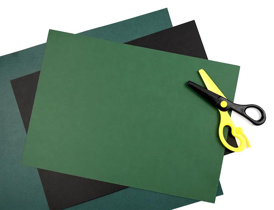 山路十八弯幼儿园颜料绘画图片,七拐八弯的山路怎么画