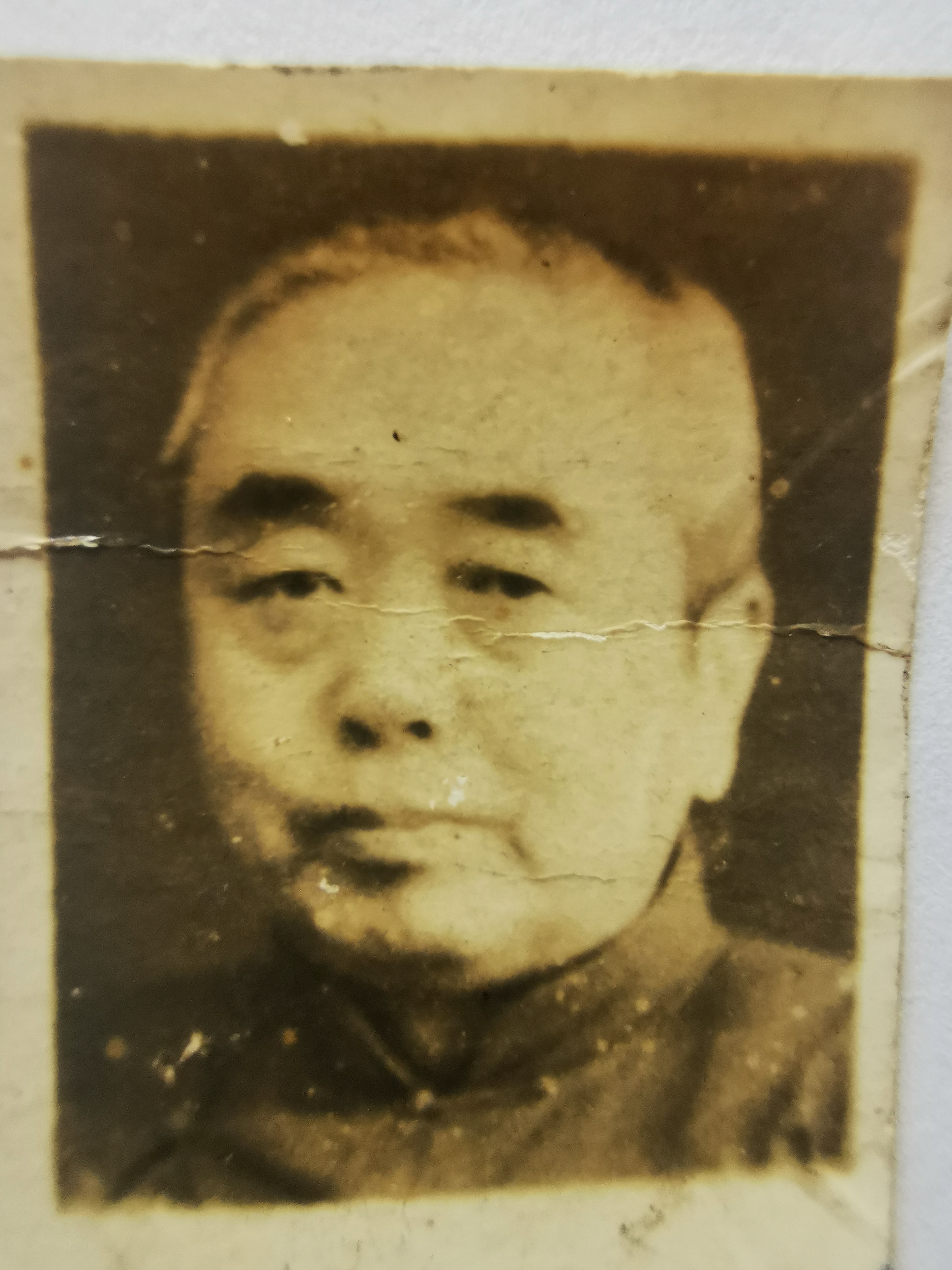 乡愁悠悠几时休,乡愁悠悠原唱