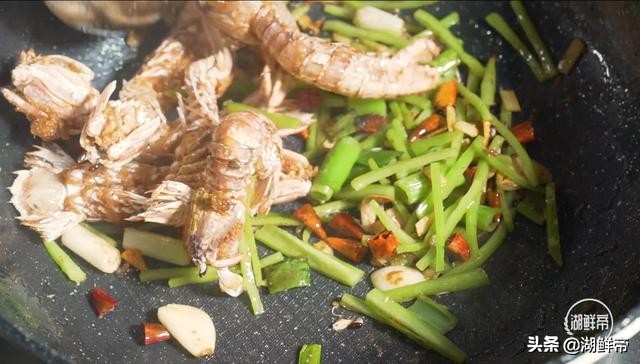 椒盐皮皮虾如何外焦里嫩还入味,椒盐皮皮虾怎样才能又酥又入味