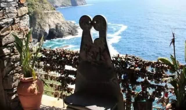 马纳罗拉小镇旅游攻略,马纳罗拉小镇风景图