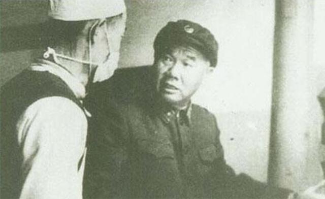 1971年陈再道任福州军区副司令,韩先楚问是否介意降职?陈如何回答