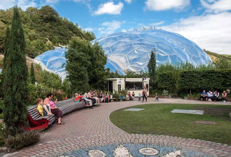 世界第八大奇迹：废矿变身伊甸园，年游客超两百万