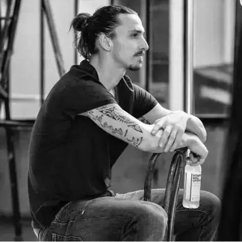 世界杯球员纹身最好看是谁,世界杯足球明星纹身大全