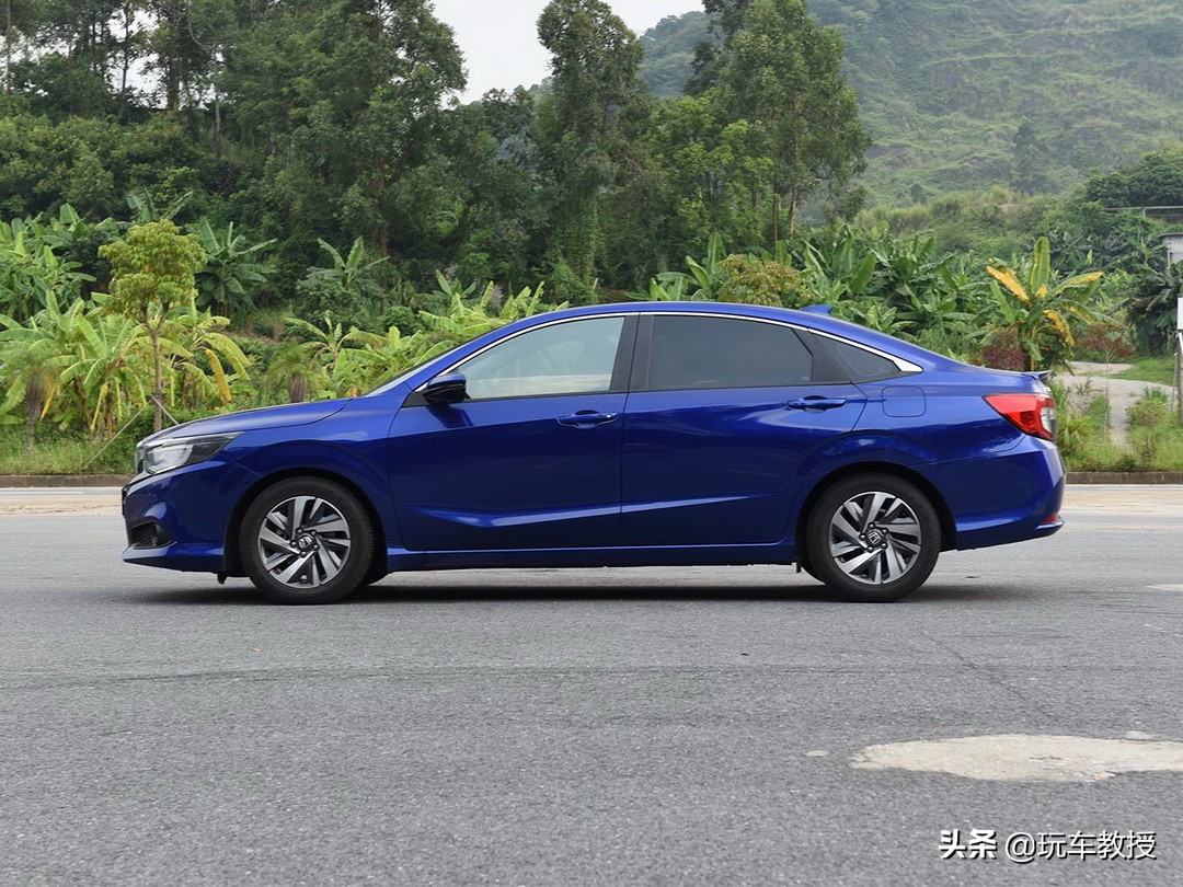 10万到15万左右日系suv车推荐,15万左右性价比高的车二手日系suv