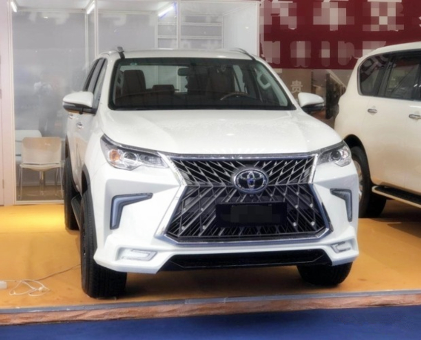 丰田汉兰达二代再无汉兰达,丰田汉兰达对比丰田穿越者