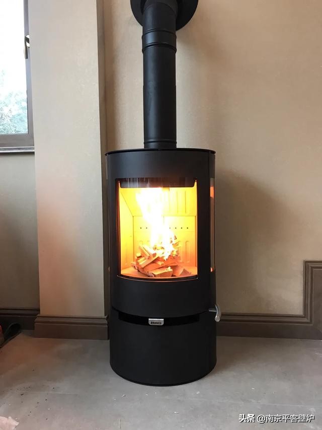 燃木真火壁炉和匠人壁炉哪个好,法国顶级别墅真火壁炉