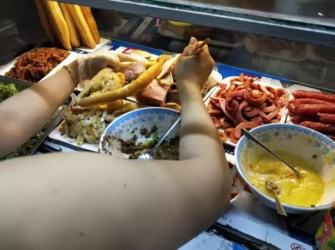 岘港有哪些越南特色美食餐馆推荐,岘港美食很好吃