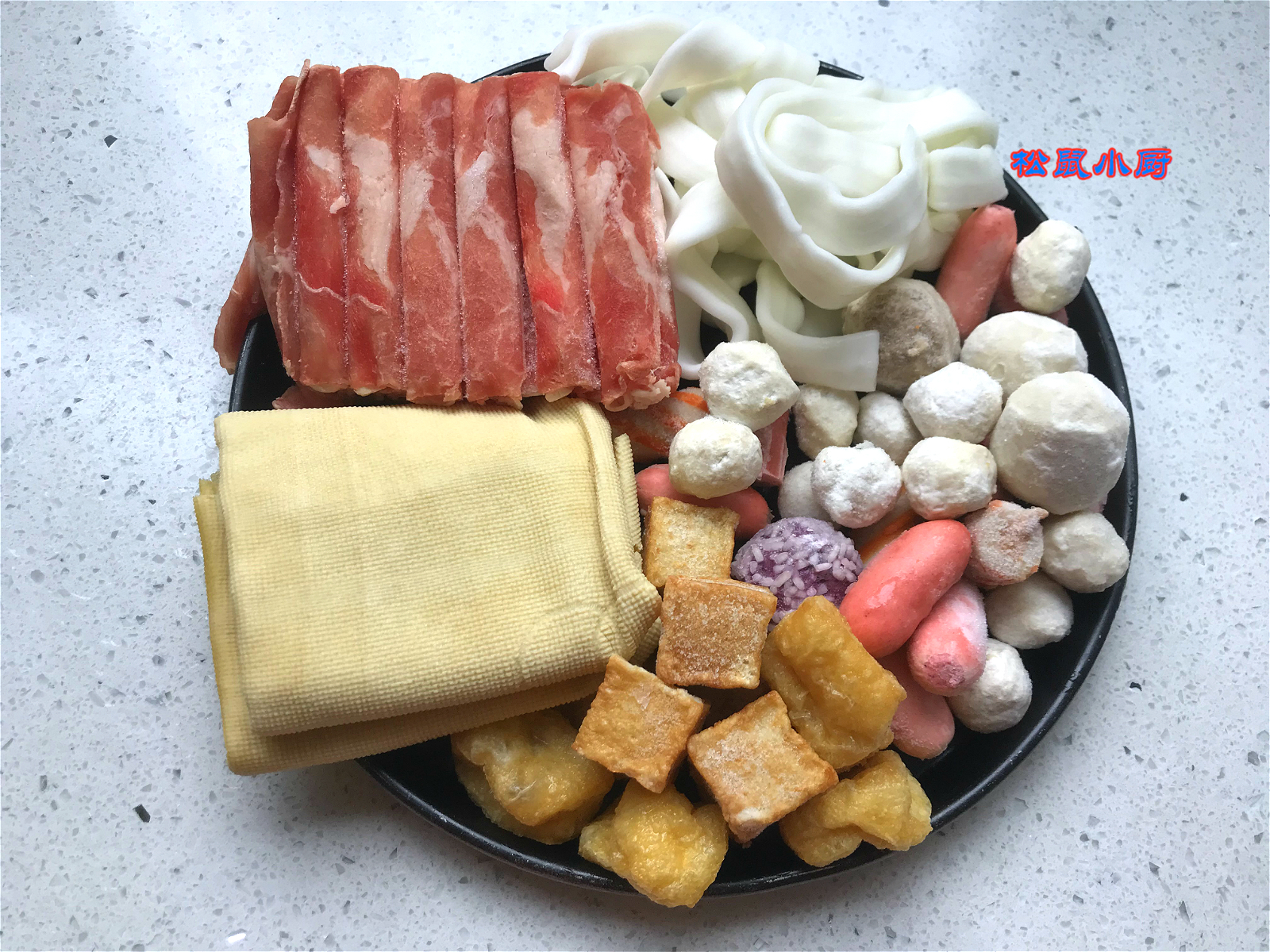 教你一个麻辣烫的做法,最好吃的麻辣烫做法和配方