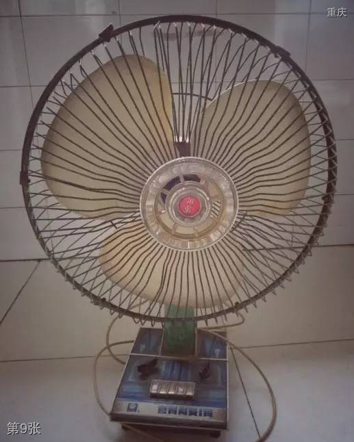 重庆老照片店,解放碑国泰广场到朝天门码头