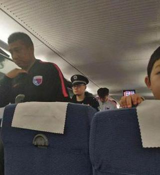 张鹭深圳最新消息,张鹭哪一年转会深圳