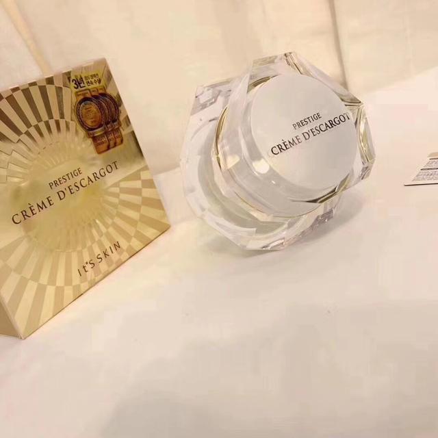 修护紧致提拉滋润保湿好用的面霜,18种抗皱紧致面霜排行榜