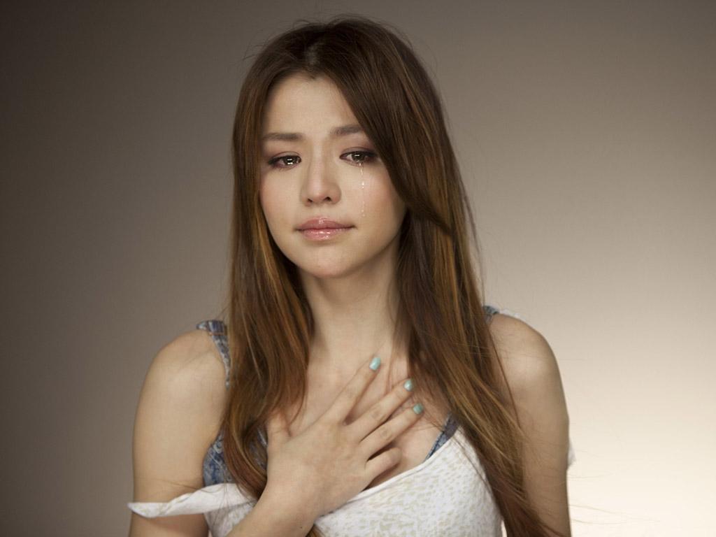 情绪失控想哭身体难受总感觉很累,情绪稍有激动就想哭