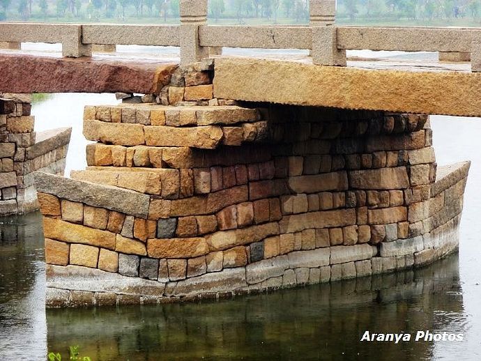 福建晋江安平桥视频,雨中安平桥