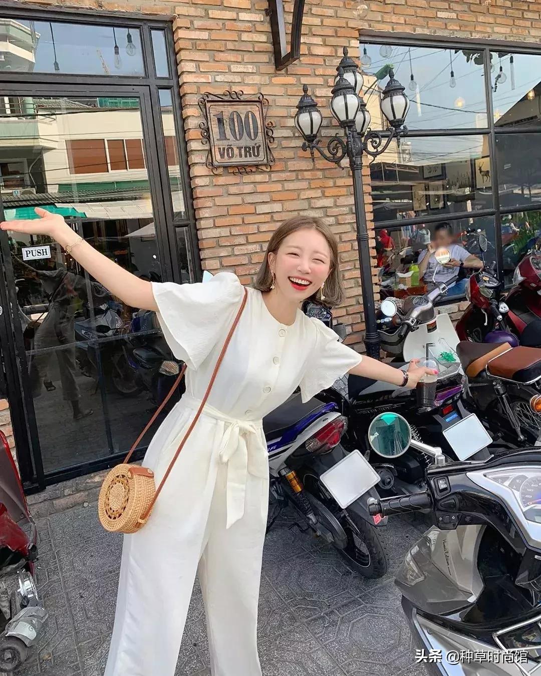 穿着阔腿裤上厕所怎么办,如何正确穿阔腿裤