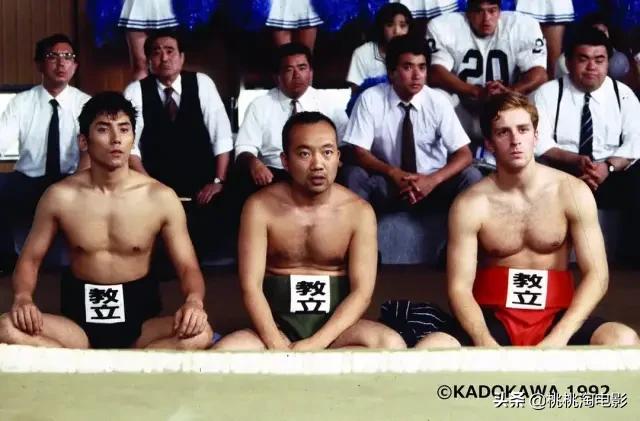 浜斾釜鎵戞按鐨勫皯骞存渶鍚庝竴娈佃瘽,浜斾釜鎵戞按鐨勫皯骞存瓕鏇茶皝鍞辩殑