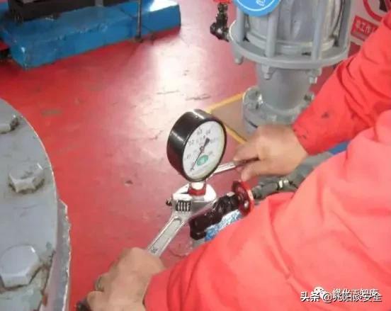 压力表不工作怎么修,压力表不升怎么回事