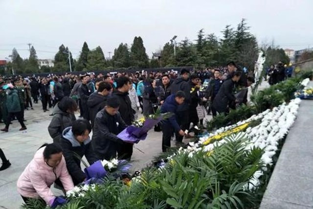 参加葬礼，需要注意什么，有哪些讲究