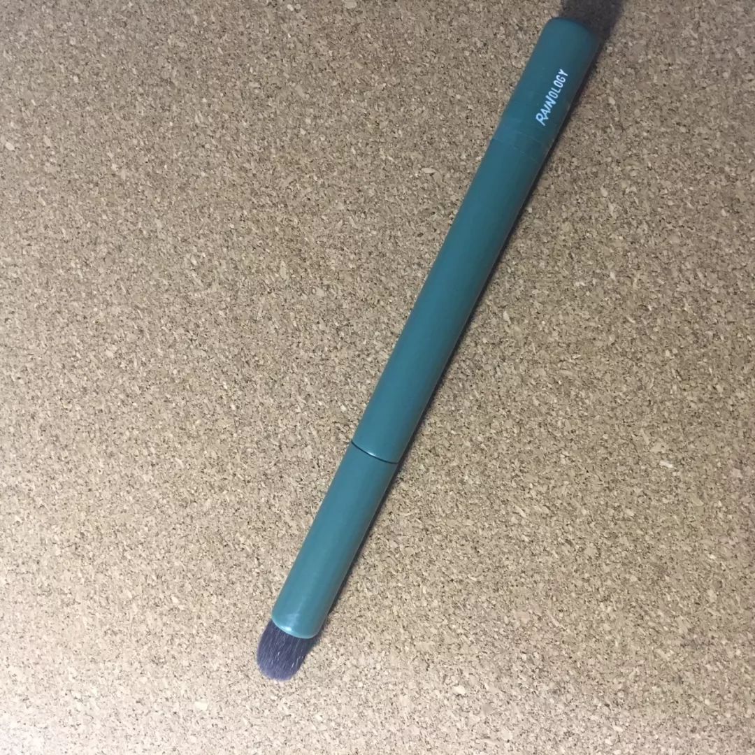 好物推荐化妆刷视频,实用化妆刷收纳推荐