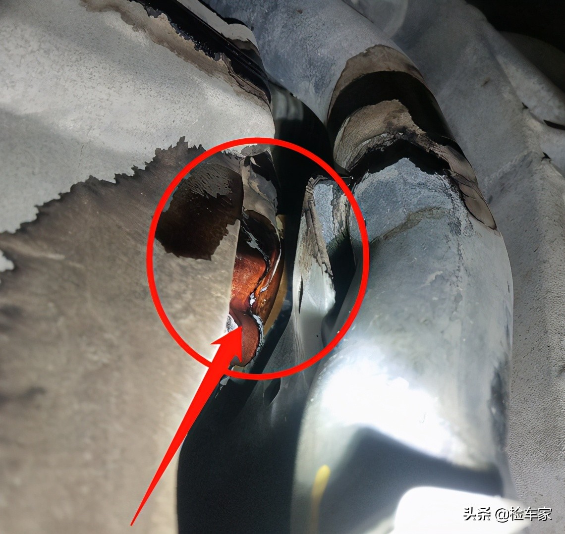 经典款大切诺基越野车,大切诺基越野最好的车型