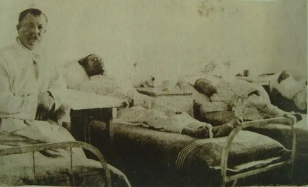 伍连德防治鼠疫为何成功,伍连德抗鼠疫共几年