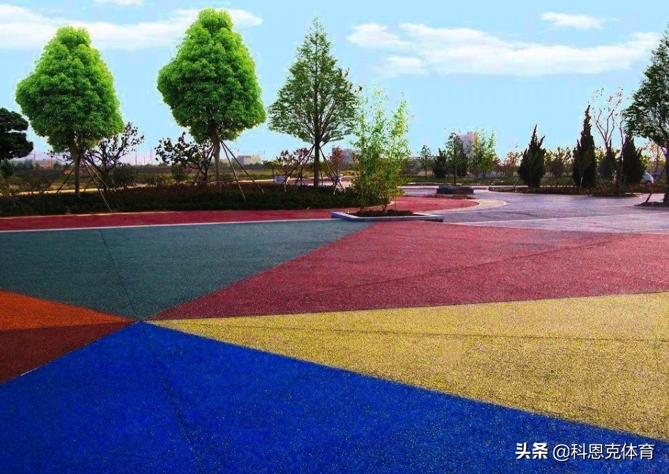 彩色沥青混凝土路面做法,广州彩色透水混凝土路面做法