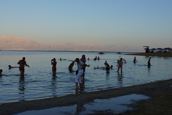 以色列死海全景图,以色列死海旅游攻略
