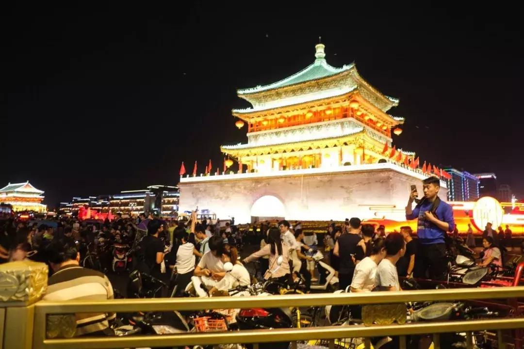 自驾游路上车子出故障了怎么办,自驾游车辆故障怎么求助