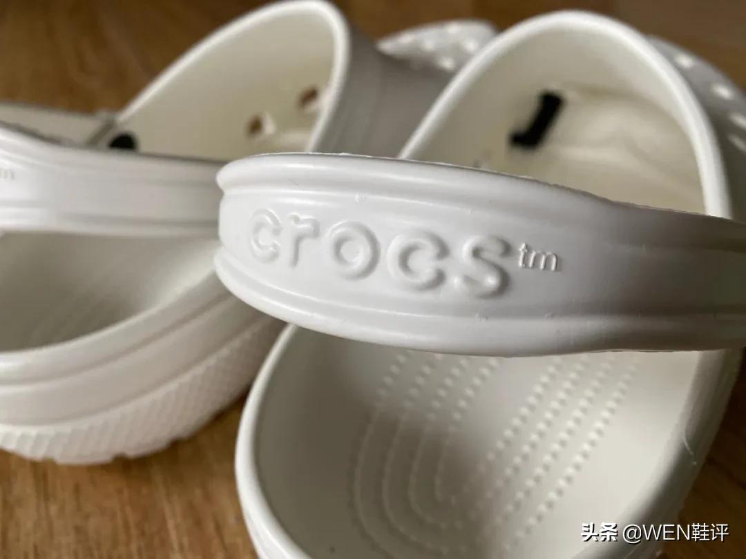 crocs老爹洞洞鞋杨幂设计款,厚底洞洞鞋crocs杨幂